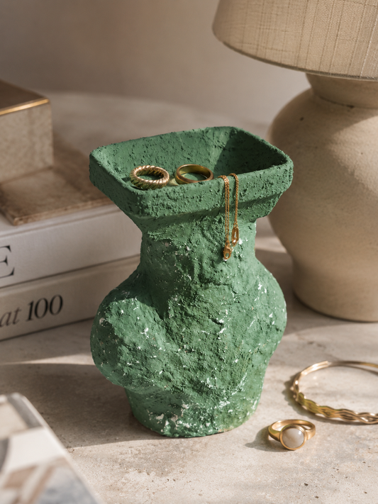 Moosform — Skulpturale Mini-Vase