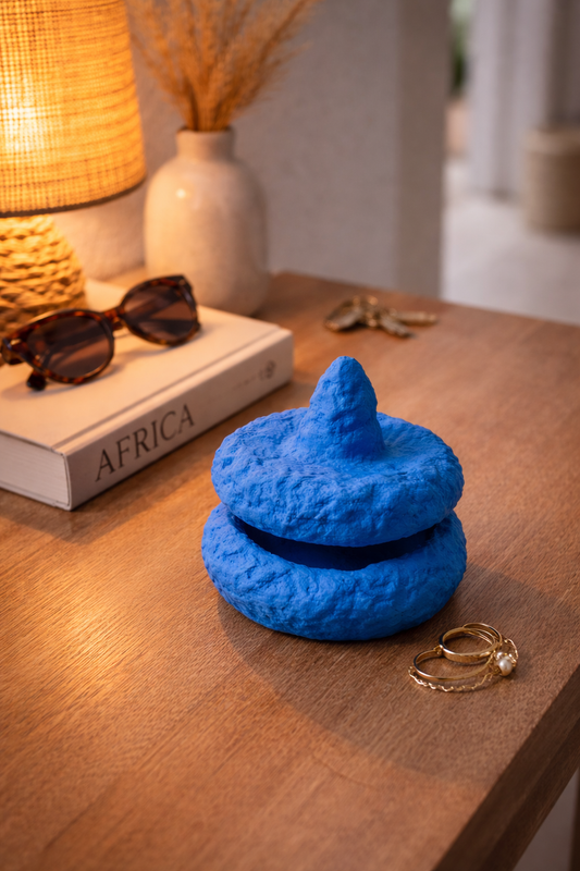 Handgefertigte Schale aus Pappmaché – CALA BLEUE