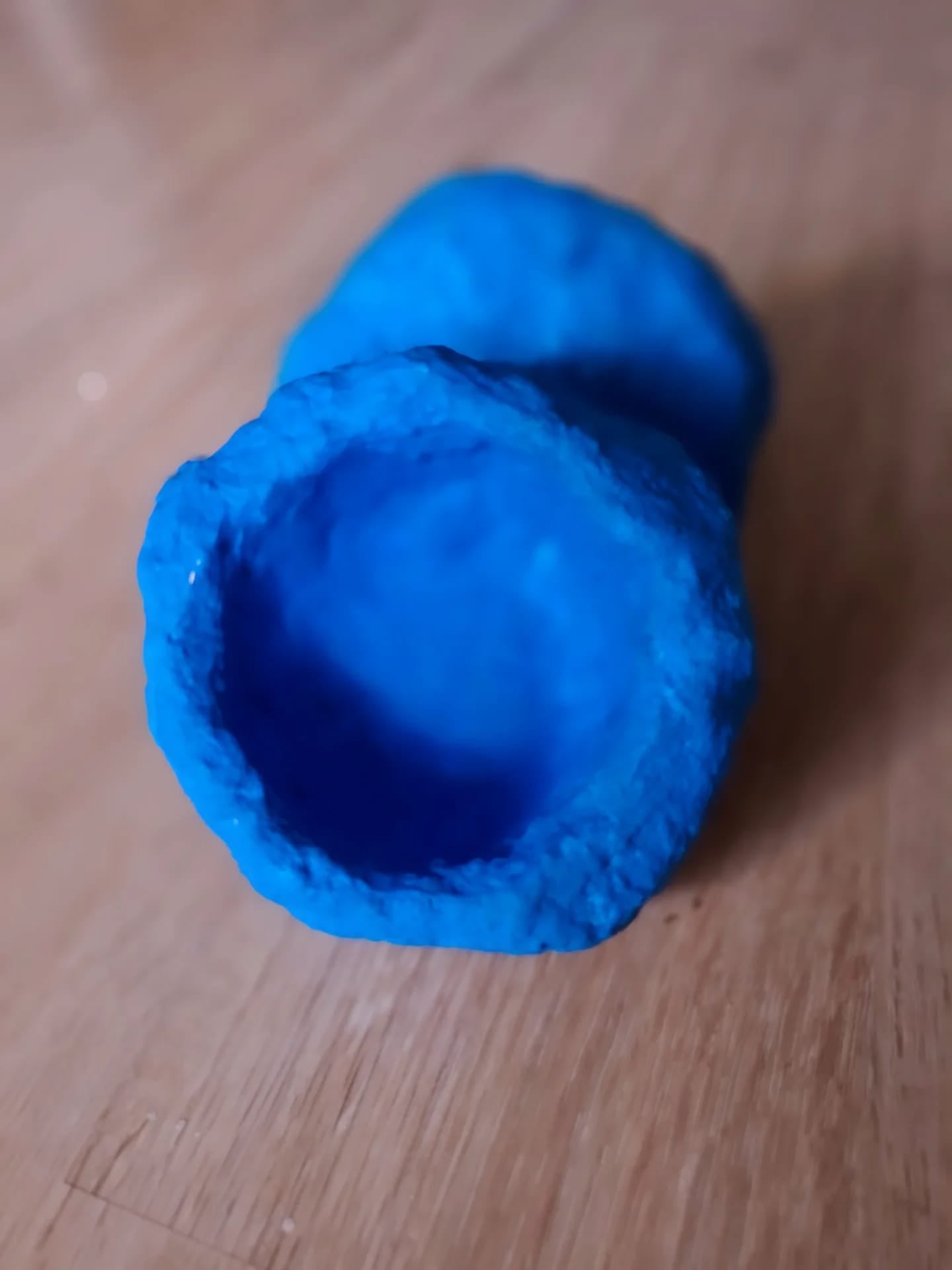 Handgefertigte Schale aus Pappmaché – CALA BLEUE